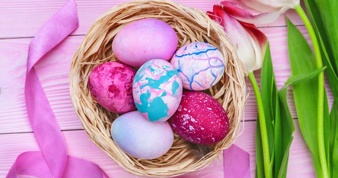 How To Dye Easter Eggs Using Whipped Cream