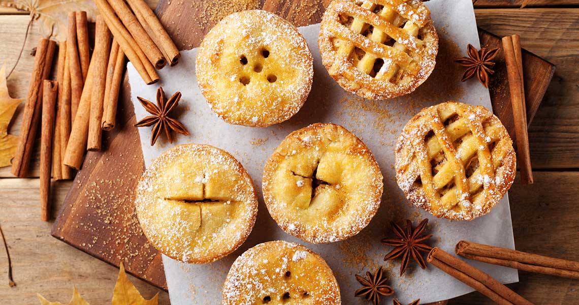 Muffin Tin Mini Apple Pies